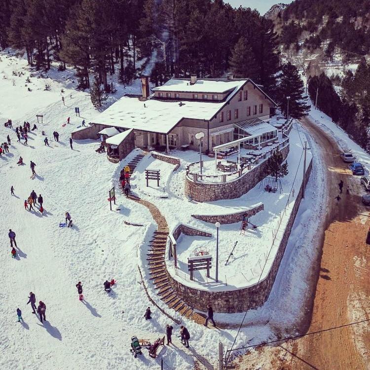 Hotel Snjezna Kuca - Nature Park Of Bosnia Herzegovina Padezina Eksteriør billede